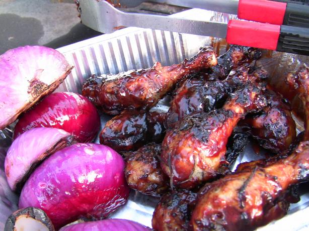 Grilled BBQ Chicken Legs. Photo by lookjustin