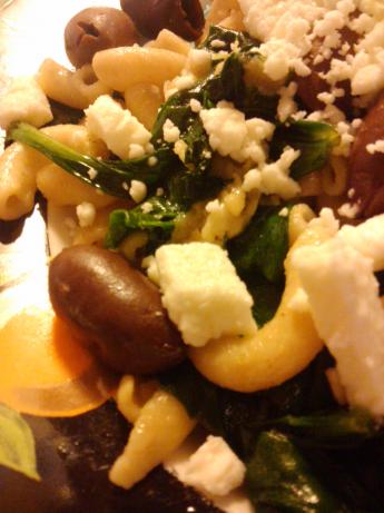 Warm Greek Pasta Salad (Msg Free). Photo by Random Rachel
