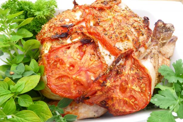 Greek Oregano and Cinnamon Roast Chicken. Photo by Tea Jenny