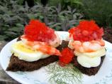 Smushi 3: Greenlandic Prawns With Mayonnaise and Hard Boiled Egg