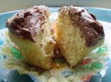 Yellow Cupcakes With Chocolate Frosting. Photo by vivmom