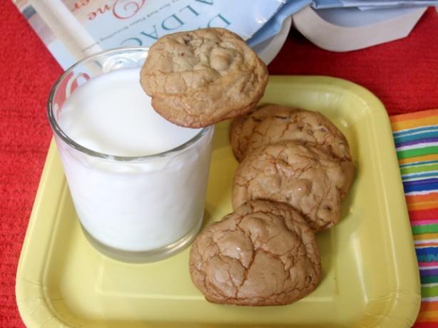 Holland America Chocolate Chip Cookies. Photo by HokiesMom