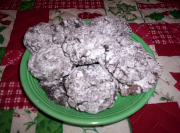 Quick Chocolate Crinkles. Photo by LAURIE