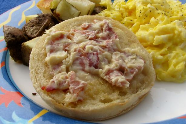 English Muffins With Bacon Butter. Photo by lazyme