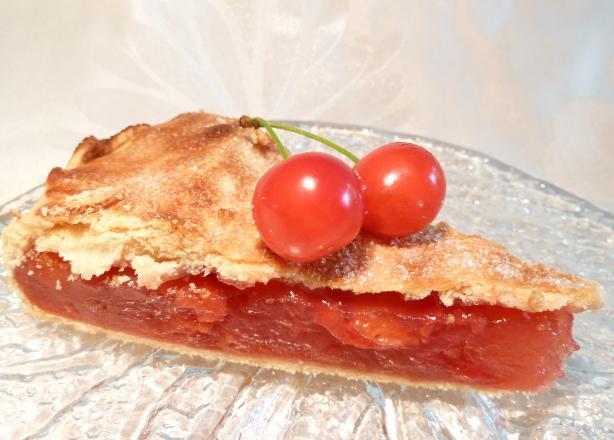 Mom's Fantastic Cherry Pie. Photo by awalde