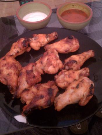 Sriracha Garlic Wings. Photo by zoey2121