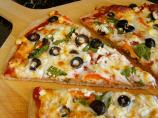 Mediterranean Greek Pizza