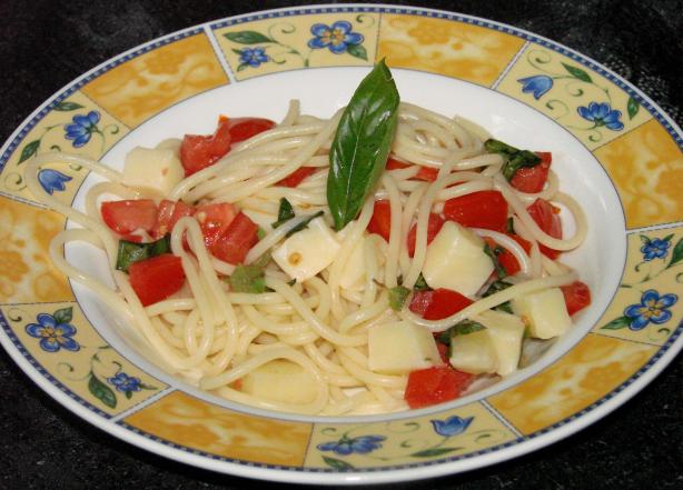 Spaghetti Alla Caprese. Photo by Boomette