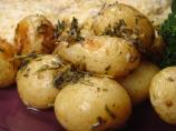 Delicious Oven Baked Rosemary & Garlic Fries / Chips