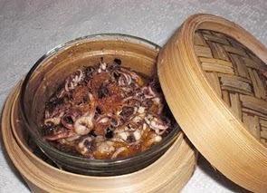 Steamed Succulent Xo Squid. Photo by blackswanst