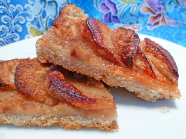 Harvest Apple Bars. Photo by awalde