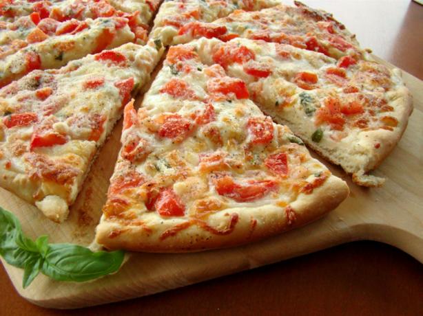 Shrimp or Lobster Gourmet Pizza. Photo by Marg (CaymanDesigns)