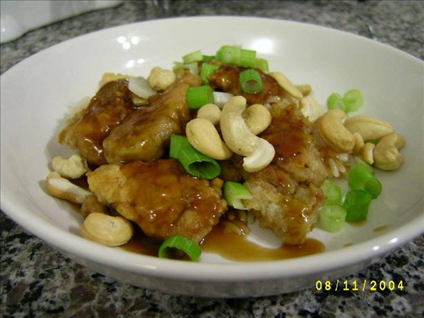 Cashew Chicken. Photo by Marie Nixon