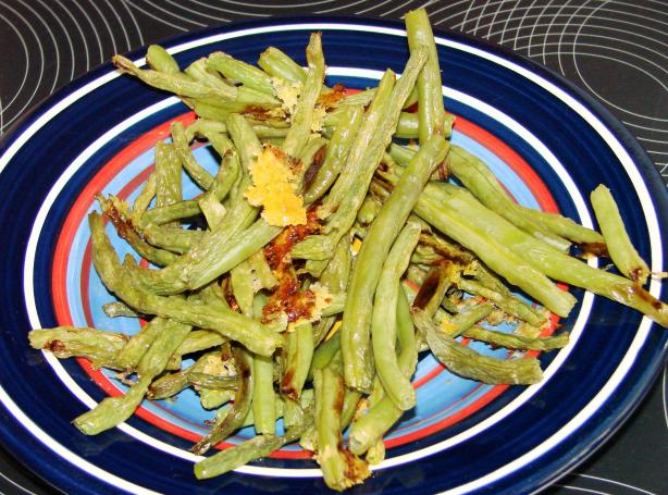 Parmesan Roasted Green Beans. Photo by Boomette
