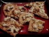 Aarsi&rsquo;s Ultimate Peach and Goat Cheese Pizza
