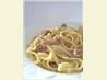 Fettuccine With Brie and Bacon Sauce