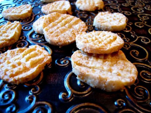 Wicklewood's Gluten Free Parmesan Thins. Photo by loof