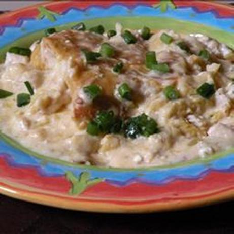 Delicious Sour Cream Chicken Enchilada Casserole. Photo by Recipe USA
