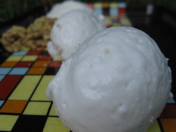Thai Vegan Coconut Ice Cream. Photo by The Blender Girl