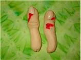 Witchy-Poo Fingers. Photo by Linorama