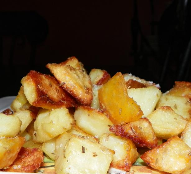 Crunchy Rosemary Potatoes. Photo by Baby Kato