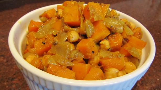 Bengali Butternut Squash and Chickpeas Garbanzos. Photo by Rita~