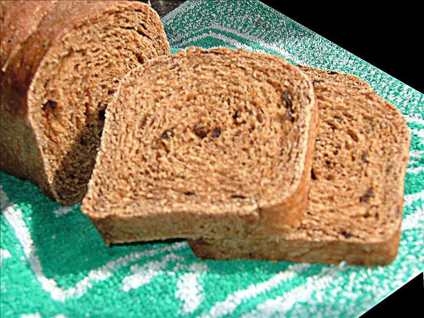 Garlic and Dried Tomato Bread. Photo by mianbao
