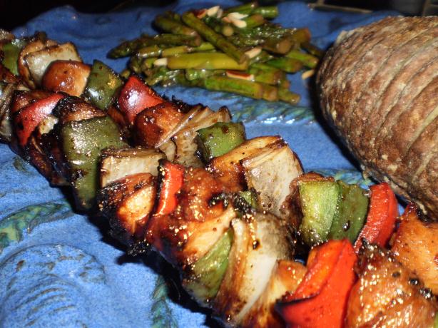 Honey Glazed Chicken Kabobs. Photo by breezermom