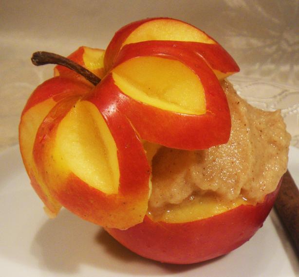 Dream Apple and Cinnamon Sorbet. Photo by awalde