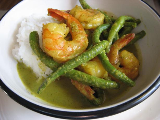 Shrimp and Coconut Curry With Green Beans. Photo by averybird