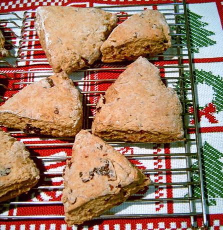 Low Fat Dried Fruit Scones. Photo by Mikekey