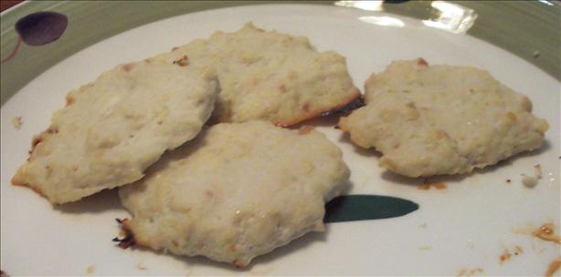 Chicken and Apple Burgers. Photo by ladypit