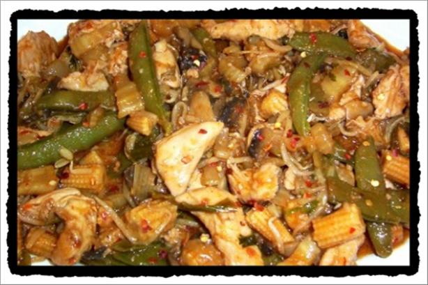 Hot and Spicy Chairman's Chicken. Photo by @ngdarlen