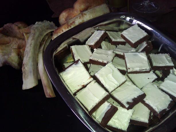 Bow-Wow Brownie Frosting. Photo by mersaydees