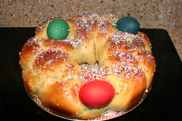 Tsoureki - Greek Easter Bread (Bread Machine Recipe). Photo by carolinemoretti_1974