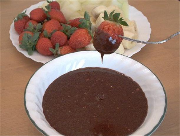 Toblerone Dark Chocolate Honey-Almond Fondue. Photo by HeatherFeather