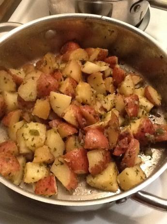 Stove-Top "roasted" Red Potatoes. Photo by Teeteeky