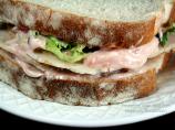 Turkey Sandwich With Cranberry Aioli (Low Fat)