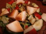 Simple Salad With Goat Cheese and Pears