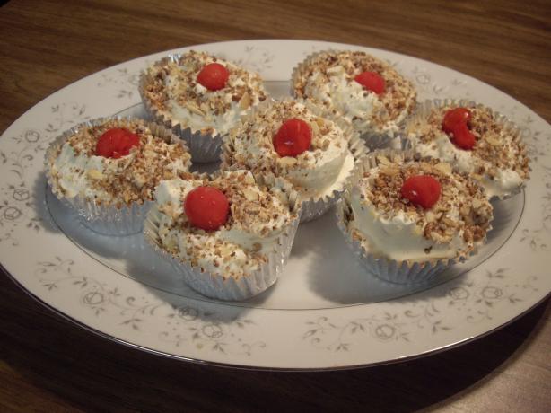 Disaronno Coconut Macaroon Tortoni. Photo by Diane in Nebraska