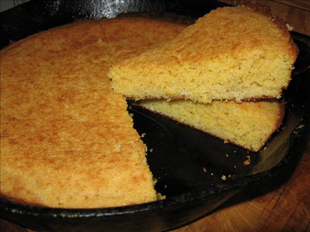 Skillet Cornbread. Photo by Charmie777