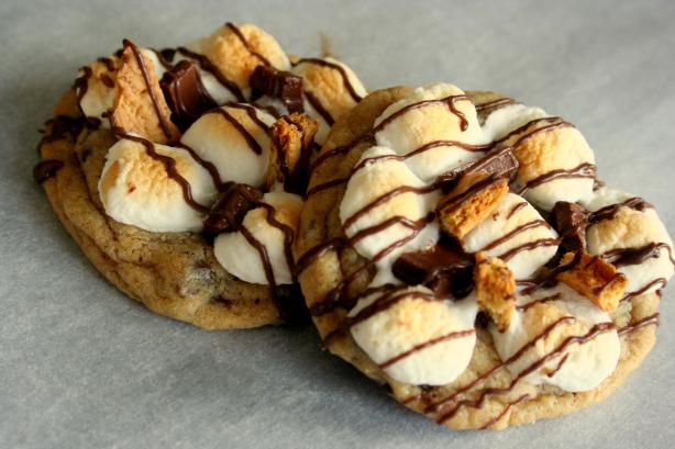 S'more Cookies. Photo by The Homemaking Helper