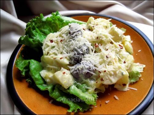 Potatoes in Spicy Cheese Sauce - Papa a La Huancaina. Photo by Annacia