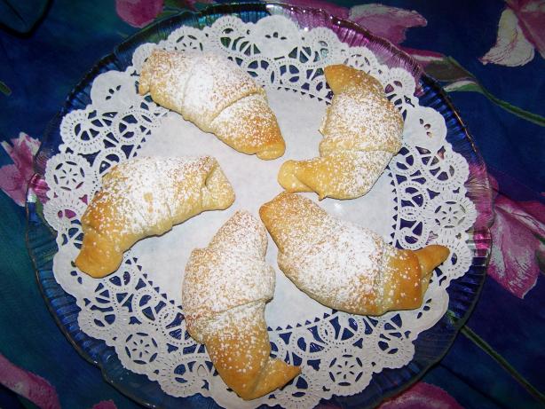 Croissant Nutella. Photo by Chef PotPie