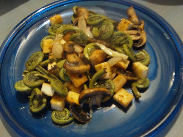 Fiddlehead Fry. Photo by dandelionleaf