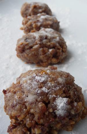 Cinnamon-Walnut Cookies (Vegan). Photo by Cookgirl
