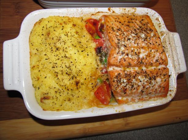 Garden Patch Salmon Dinner. Photo by Mr Gizmo