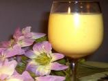Creamy Colada Smoothie. Photo by Nasseh