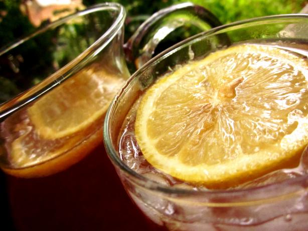 Olive Garden Tuscan Tea(Copycat). Photo by gailanng