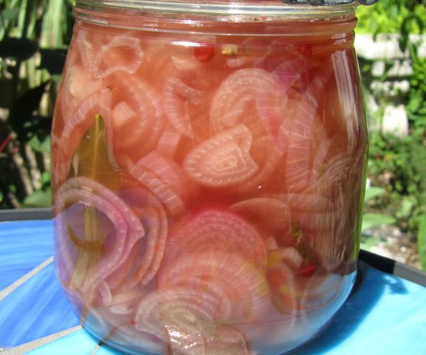Pickled Pink Shallots. Photo by Rita~